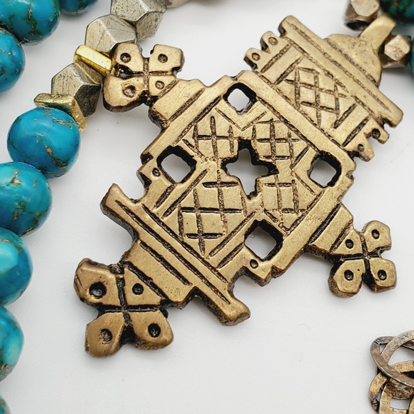 Beautiful copper turquoise necklace - Picture 4 of 5